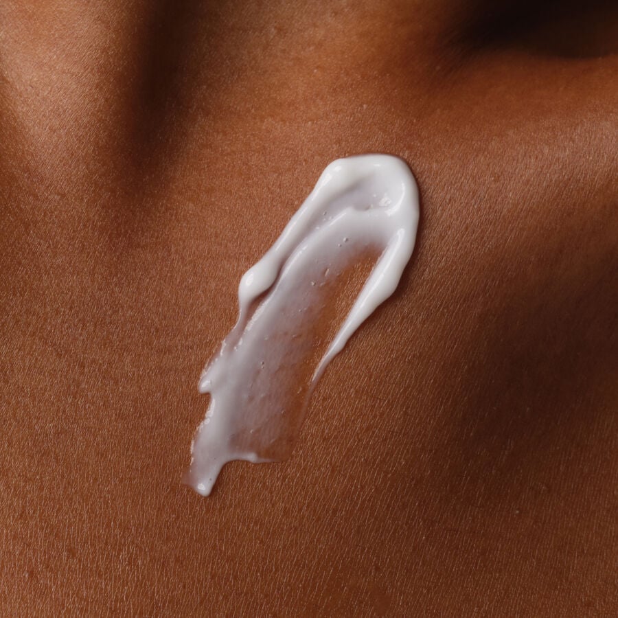 natural-moisturizing-factors-inulin-body-lotion-g6 ORD-Body-Care-Bundles-Brief-NMF-application-shot.jpg
