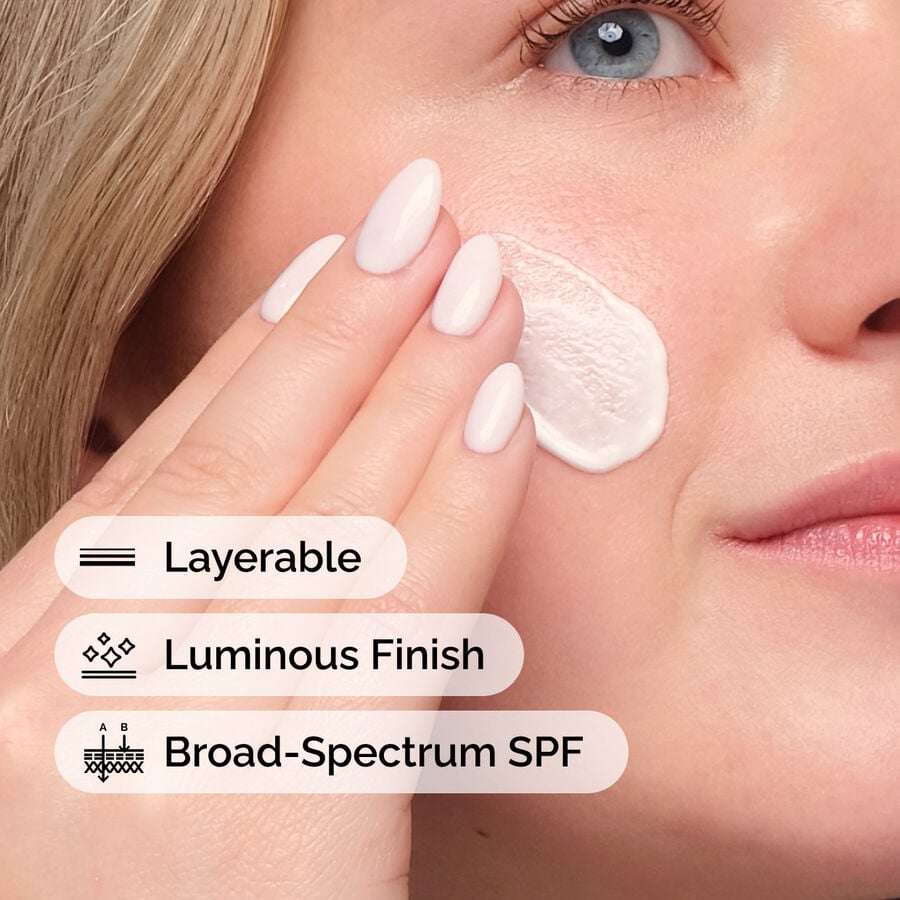 uv-filters-spf-45-serum-l6 uv-filters-spf-45-serum-model-application-with-benefits.jpg